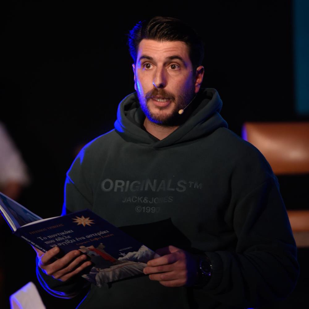 Γιώργος Γεροντιδάκης: "Δεν με φλερτάρουν στα social media, έχω μεγαλώσει γι’ αυτά"