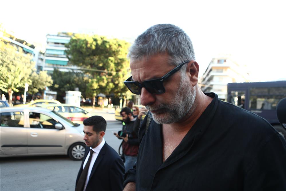 Βασίλης Μπισμπίκης