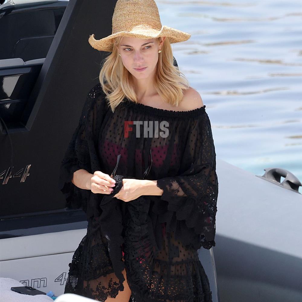 Δούκισσα Δούκισσα