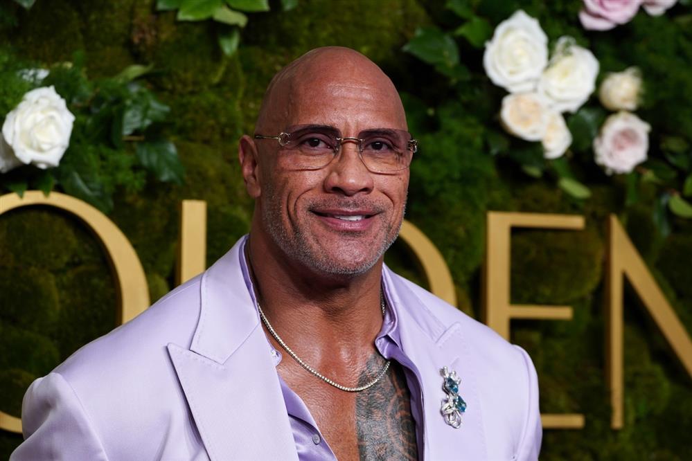 Χρυσές Σφαίρες - κόκκινο χαλί Χρυσές Σφαίρες - κόκκινο χαλί