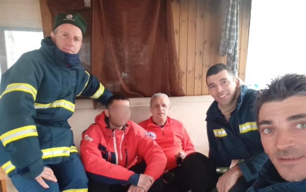 Σέλι - σκιέρ - Διάσωση - 23χρονος Σέλι - σκιέρ - Διάσωση - 23χρονος