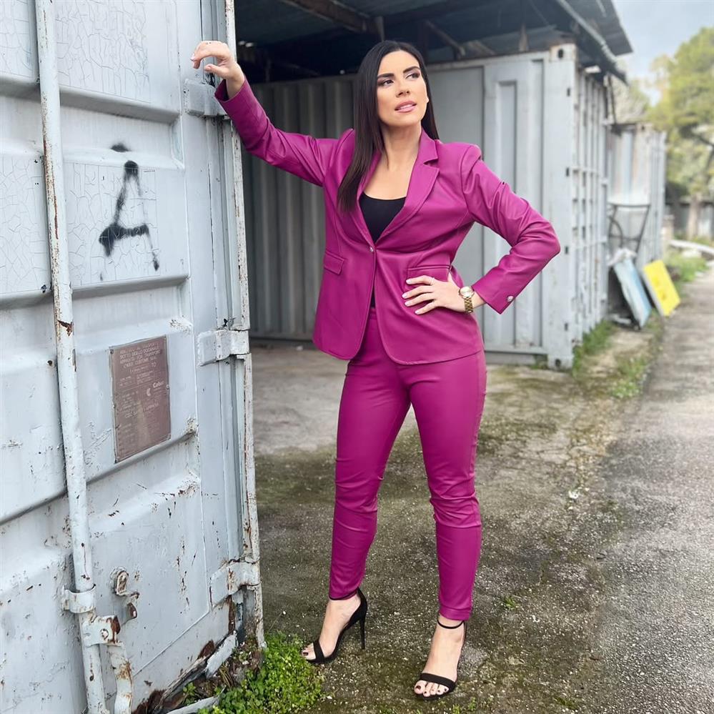 Άννα Λιβαθυνού Άννα Λιβαθυνού