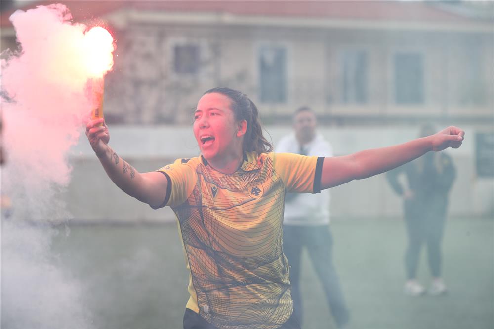 ΑΕΚ - ποδόσφαιρο - γυναικών ΑΕΚ - ποδόσφαιρο - γυναικών