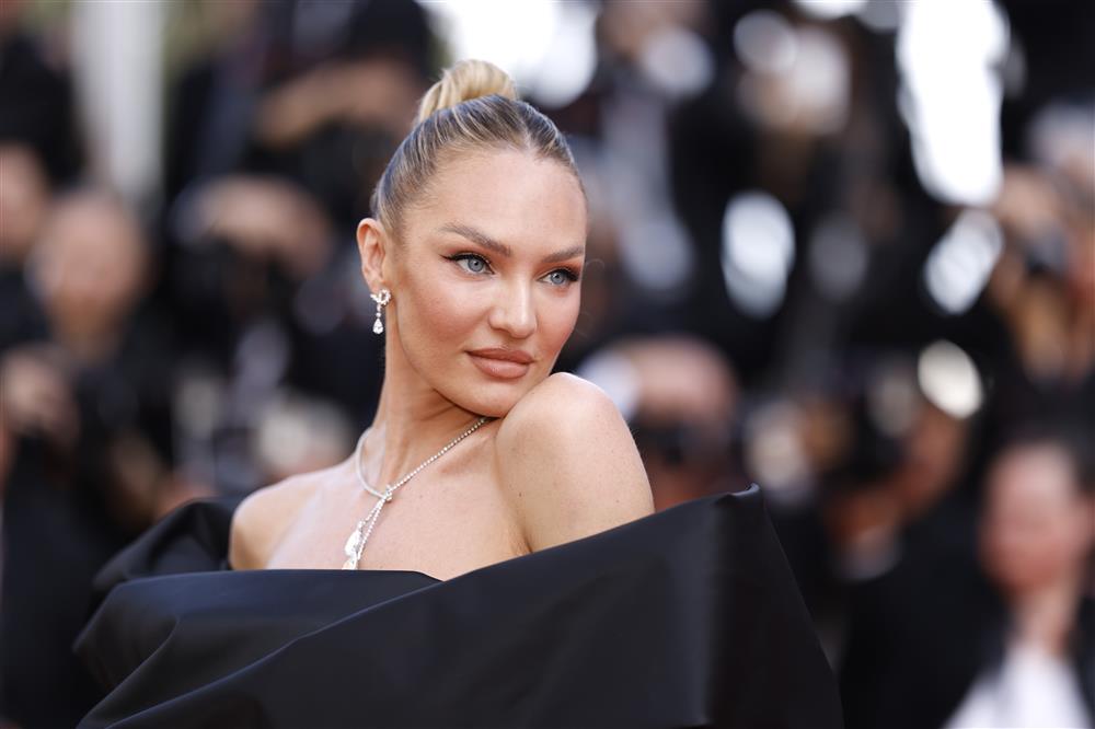 Κάντις Σουάνπολ Κάντις Σουάνπολ