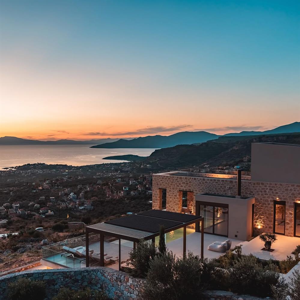 THEA MARRE ΜΑΝΗ THEA MARRE ΜΑΝΗ