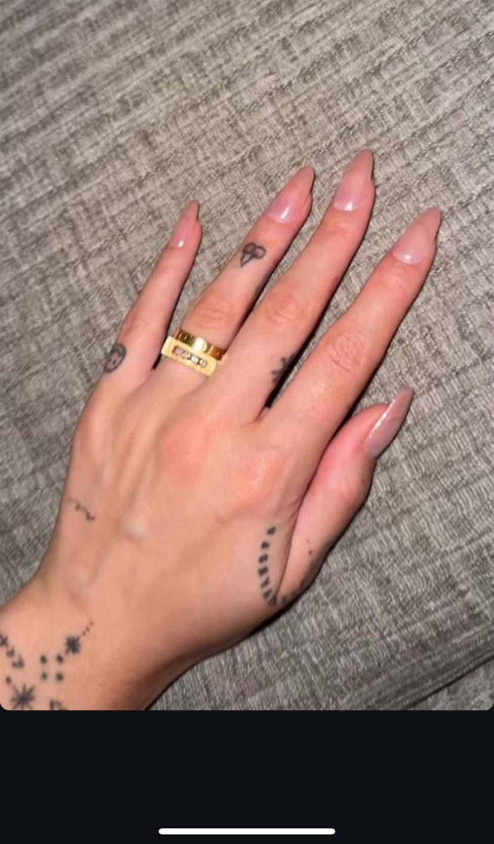 Γαρυφαλλιά Καληφώνη Γαρυφαλλιά Καληφώνη