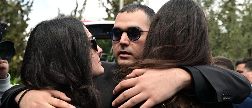 Χρίστος Κούγιας - Μάιρα Κούγια - Εύη Βατίδου Χρίστος Κούγιας - Μάιρα Κούγια - Εύη Βατίδου