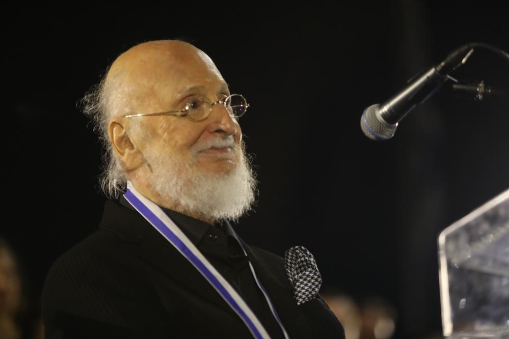 Η εξομολόγηση του Διονύση Σαββόπουλου για τον καρκίνο Η εξομολόγηση του Διονύση Σαββόπουλου για τον καρκίνο