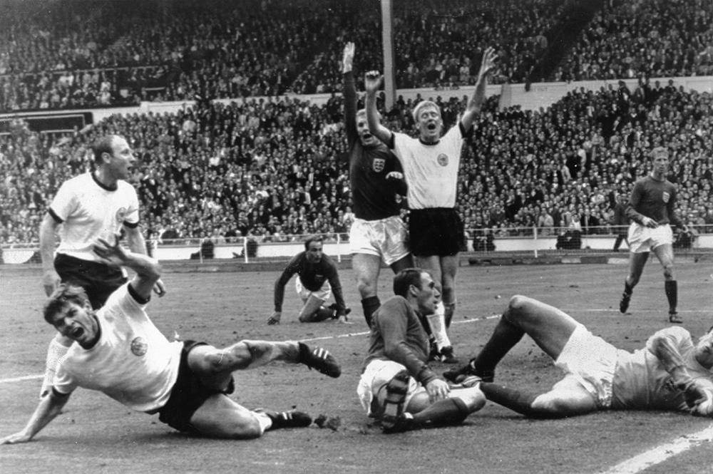 AP - Μουντιάλ - Δυτική Γερμανία - Αγγλία - 1966 AP - Μουντιάλ - Δυτική Γερμανία - Αγγλία - 1966