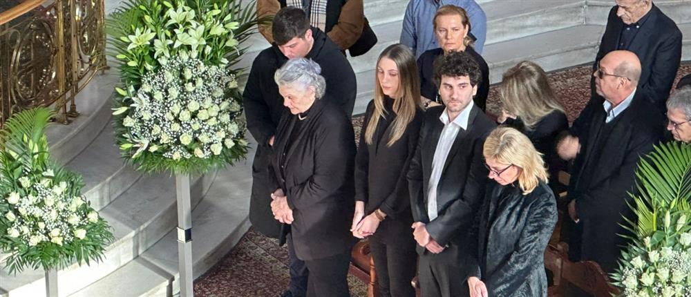 Κώστας Χαρδαβέλλας - Κηδεία Κώστα Χαρδαβέλλα Κώστας Χαρδαβέλλας - Κηδεία Κώστα Χαρδαβέλλα