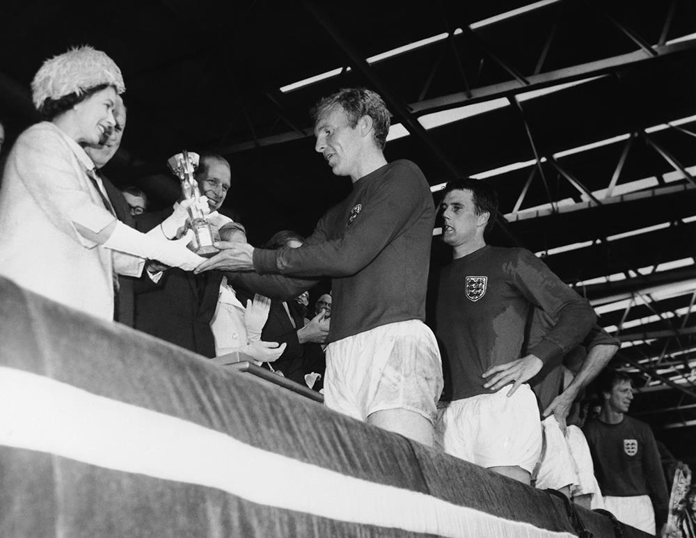 AP - Μουντιάλ - Δυτική Γερμανία - Αγγλία - 1966 AP - Μουντιάλ - Δυτική Γερμανία - Αγγλία - 1966