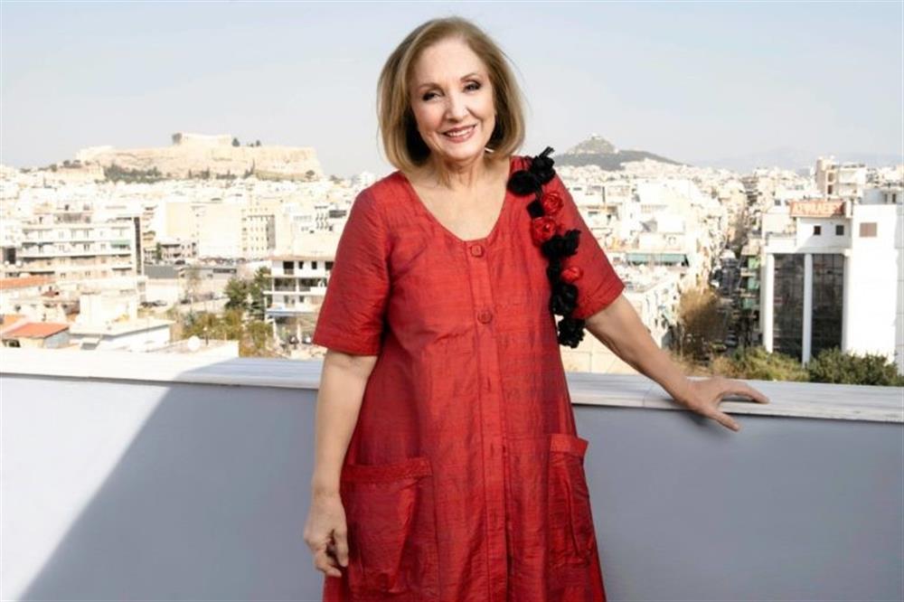 Κάρμεν Ρουγγέρη Κάρμεν Ρουγγέρη