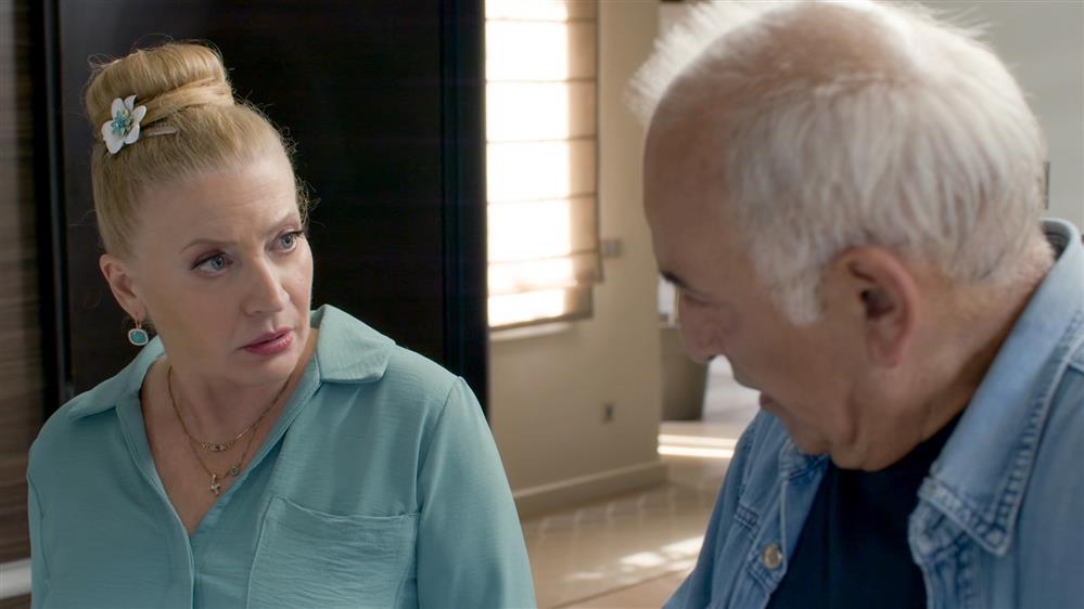 Έλενα Κρίτα