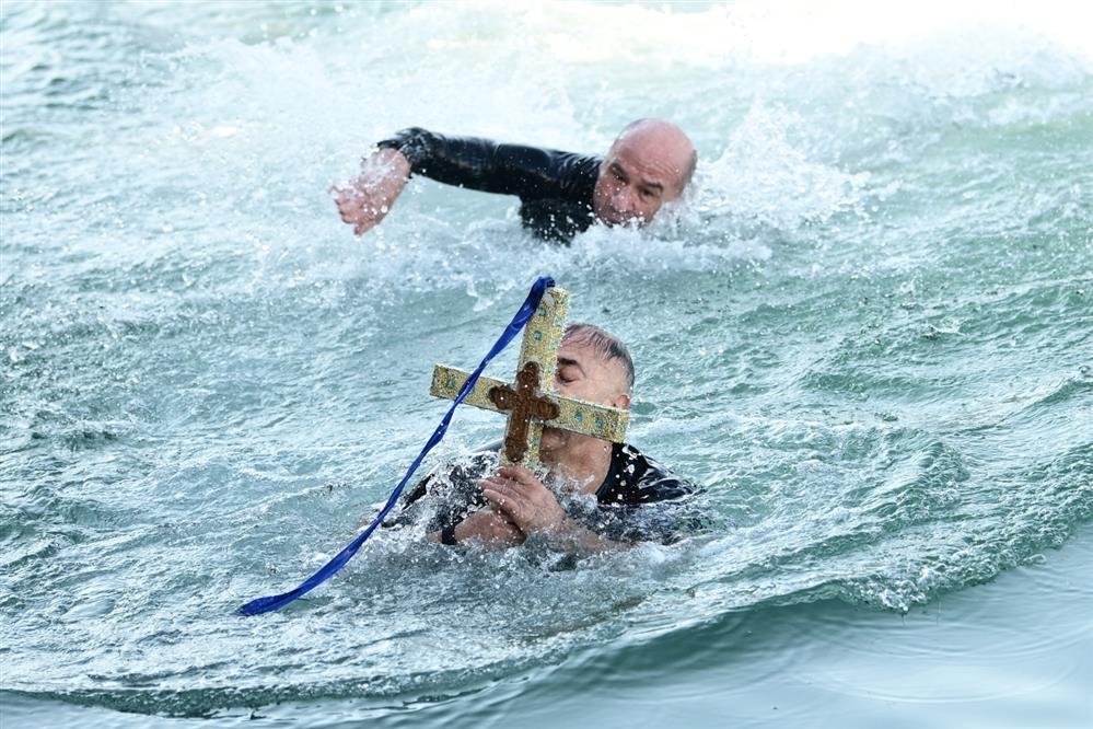 Θεοφάνια - Πειραιάς Θεοφάνια - Πειραιάς