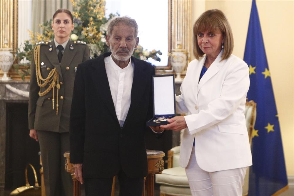 Κατερίνα Σακελλαροπούλου - Σταύρος Ξαρχάκος Κατερίνα Σακελλαροπούλου - Σταύρος Ξαρχάκος