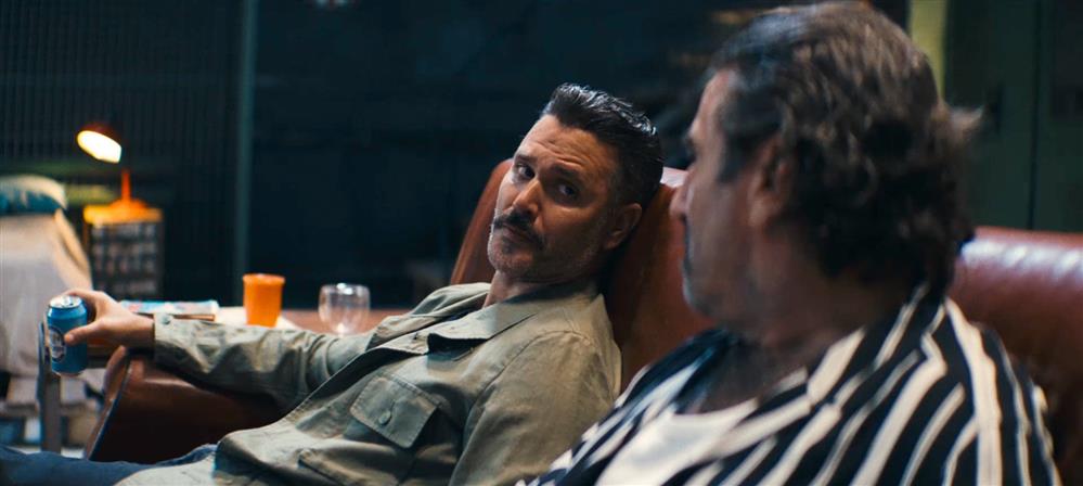 Γιατί ρε πατέρα Γιατί ρε πατέρα