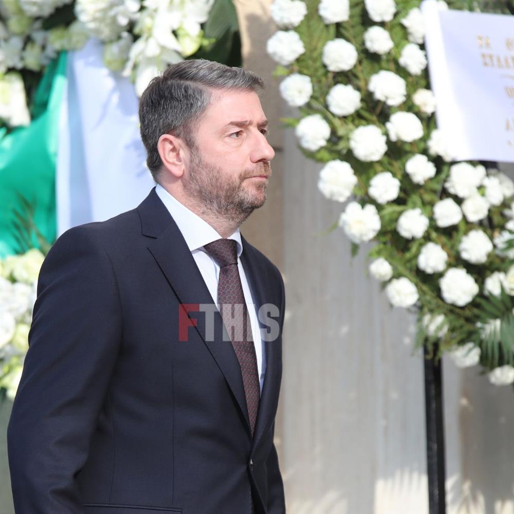 Δομάζος Δομάζος