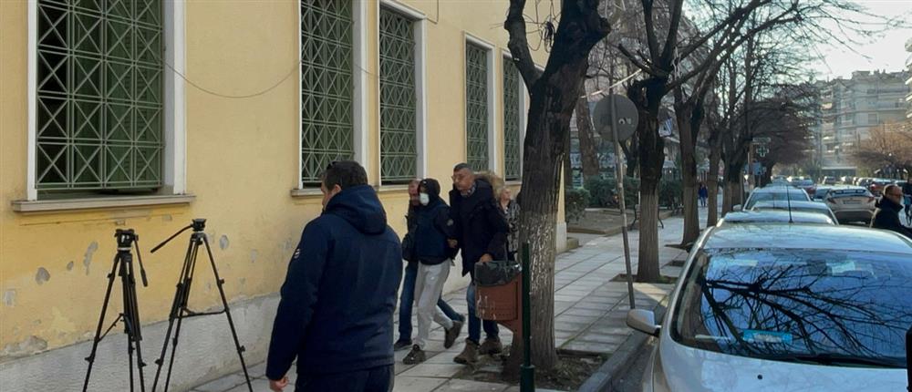 Σέρρες - Μαχαίρωμα - Απολογία - Τόπος εγκλήματος 3 Σέρρες - Μαχαίρωμα - Απολογία - Τόπος εγκλήματος 3