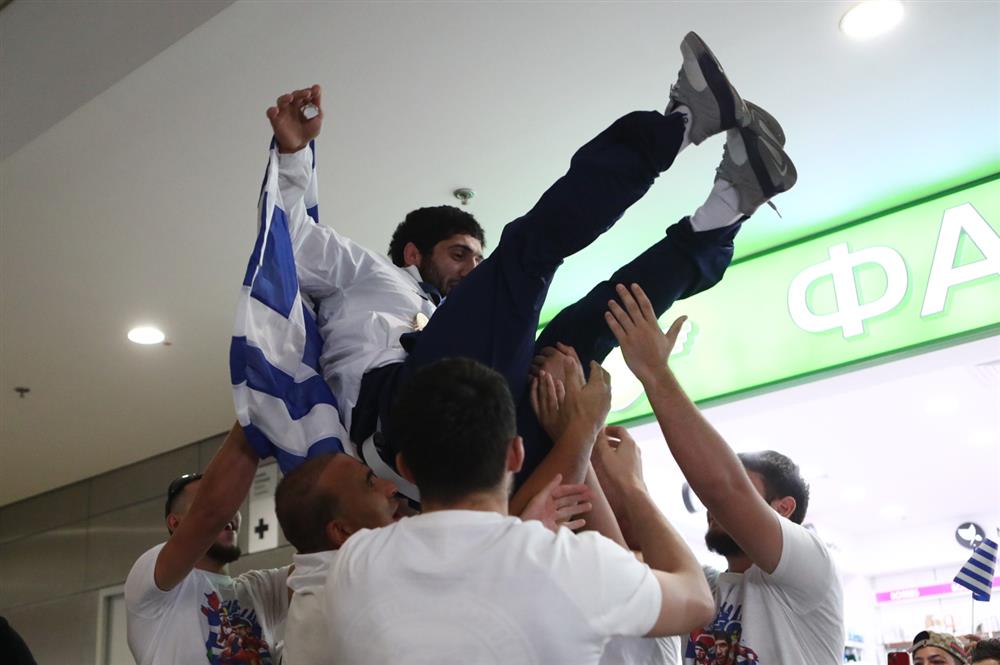 Ελληνική αποστολή - Ολυμπιακοί αγώνες - επιστροφή Ελληνική αποστολή - Ολυμπιακοί αγώνες - επιστροφή