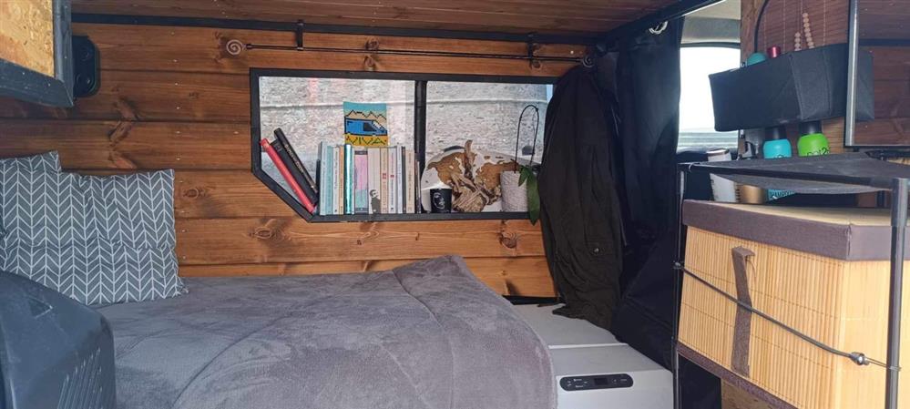 Κρήτη - 28χρονη - Βαν Κρήτη - 28χρονη - Βαν