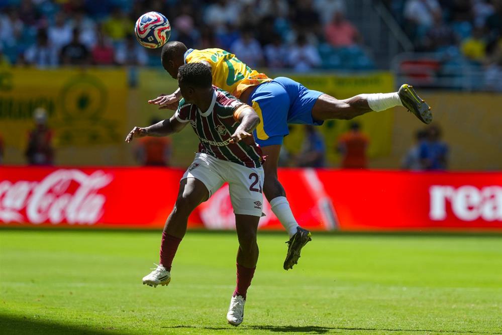 Μαμελόντι Σάνταουνς - Φλουμινένσε - Μουντιαλ Συλλόγων Μαμελόντι Σάνταουνς - Φλουμινένσε - Μουντιαλ Συλλόγων