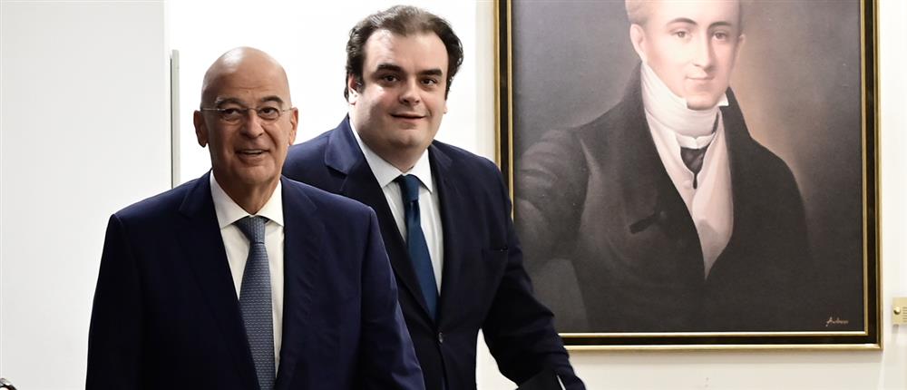 Συνάντηση Δένδια - Πιερρακάκη Συνάντηση Δένδια - Πιερρακάκη