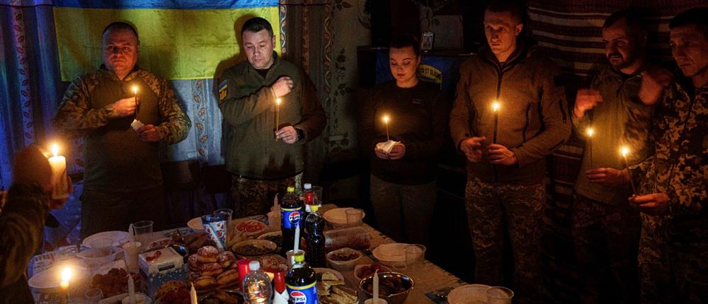 Χριστούγεννα - Ουκρανία - Συρία - Λίβανος Χριστούγεννα - Ουκρανία - Συρία - Λίβανος