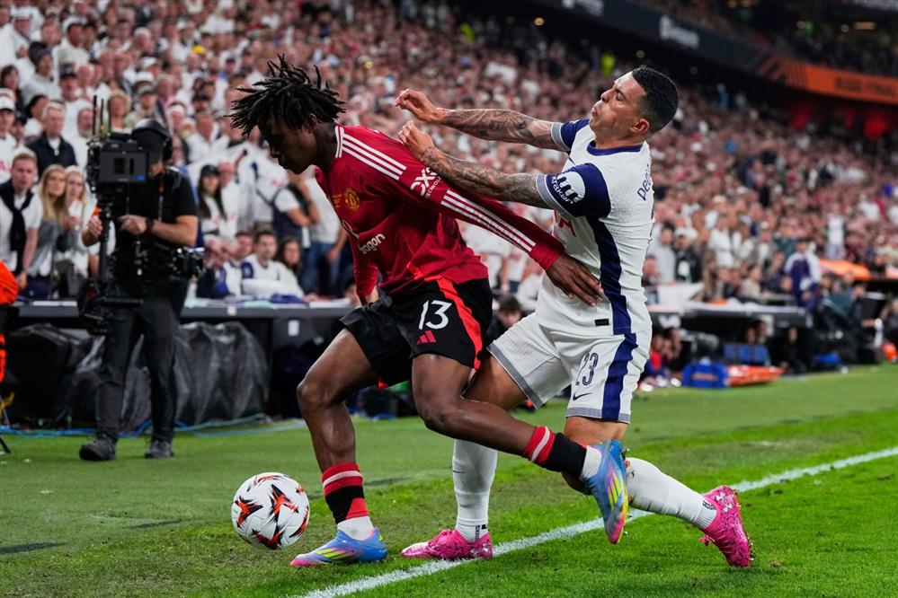 Τότεναμ - Μάντσεστερ Γιουνάιτεντ Τότεναμ - Μάντσεστερ Γιουνάιτεντ