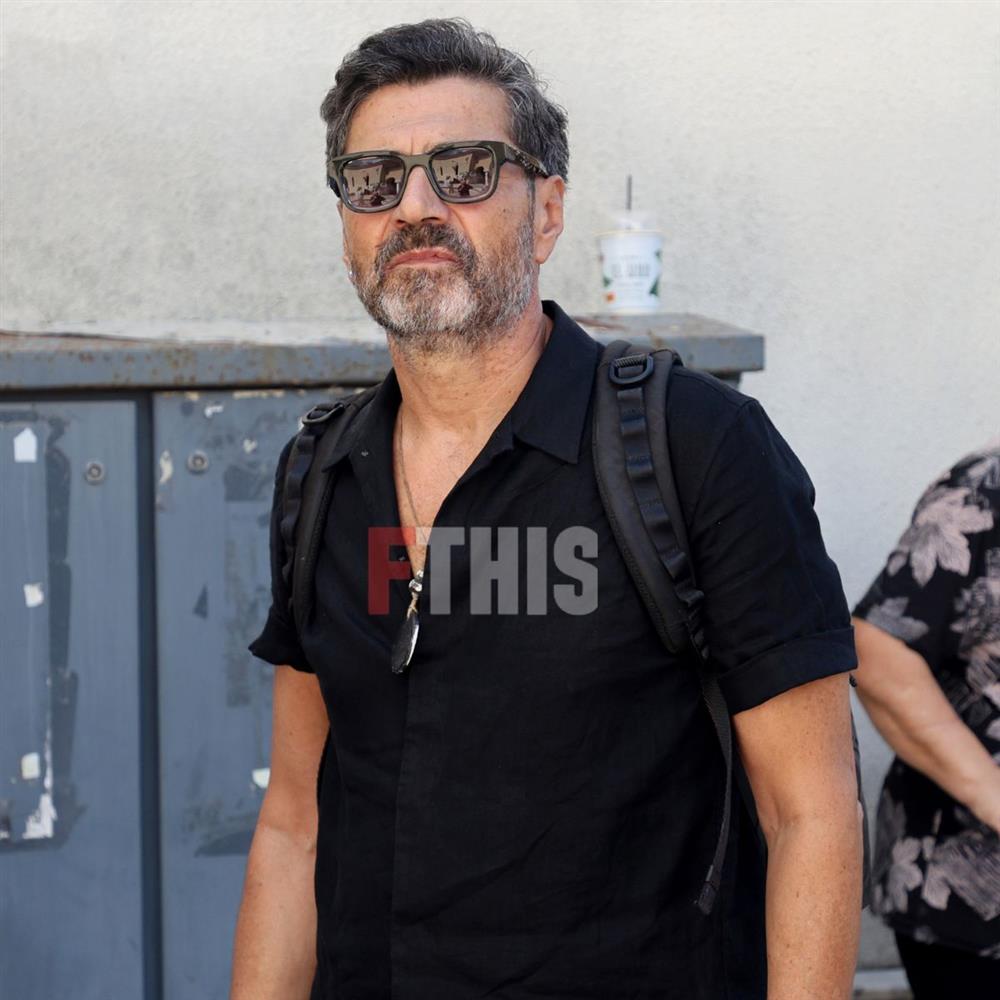 Κηδεία Ντίνου Καρύδη Κηδεία Ντίνου Καρύδη