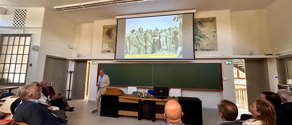 Αριστοτέλειο - ΑΠΘ - Αστεροσκοπείο - Μετεωροσκοπείο Αριστοτέλειο - ΑΠΘ - Αστεροσκοπείο - Μετεωροσκοπείο