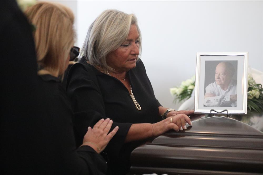 Μίμης Πλέσσας - κηδεία Μίμης Πλέσσας - κηδεία