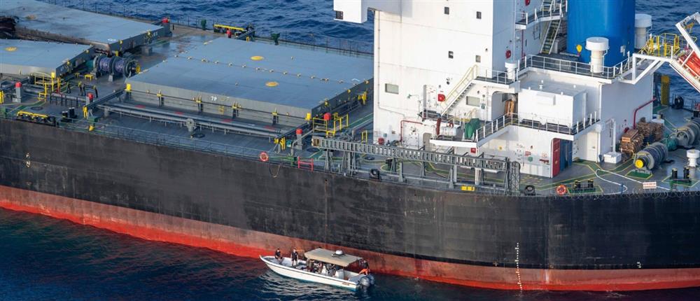 Χούθις - Ερυθρά Θάλασσα - πλοίο Χούθις - Ερυθρά Θάλασσα - πλοίο