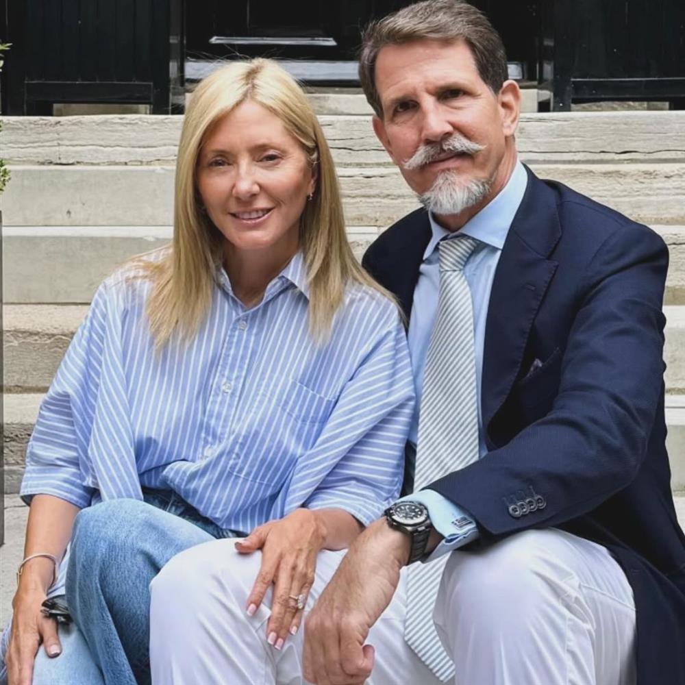 Παύλος Ντε Γκρες: Η φωτογραφία με τους γιους του από το βράδυ της Ανάστασης & οι ευχές