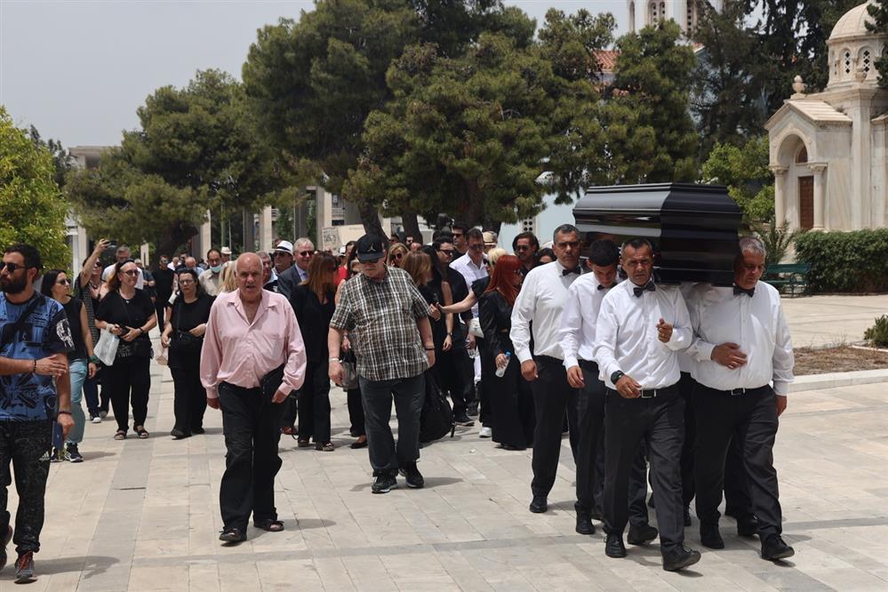 Κηδεία Στυλιανοπούλου Κηδεία Στυλιανοπούλου