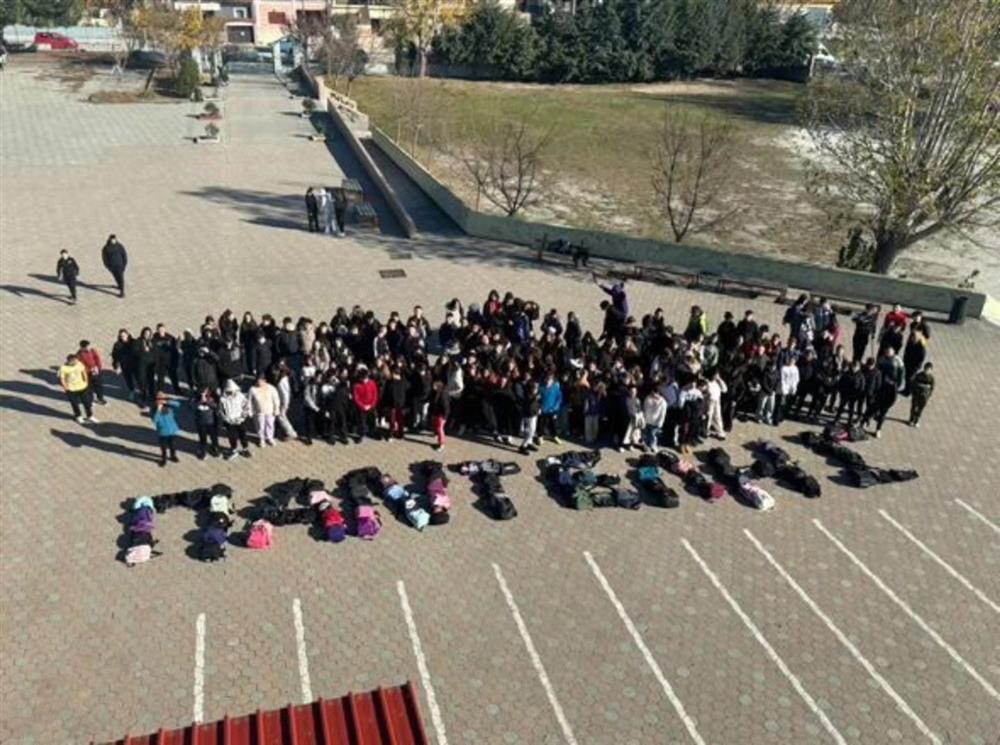 Ξάνθη - Διαρροή αερίου - Συμμαθητές 16χρονου Ξάνθη - Διαρροή αερίου - Συμμαθητές 16χρονου