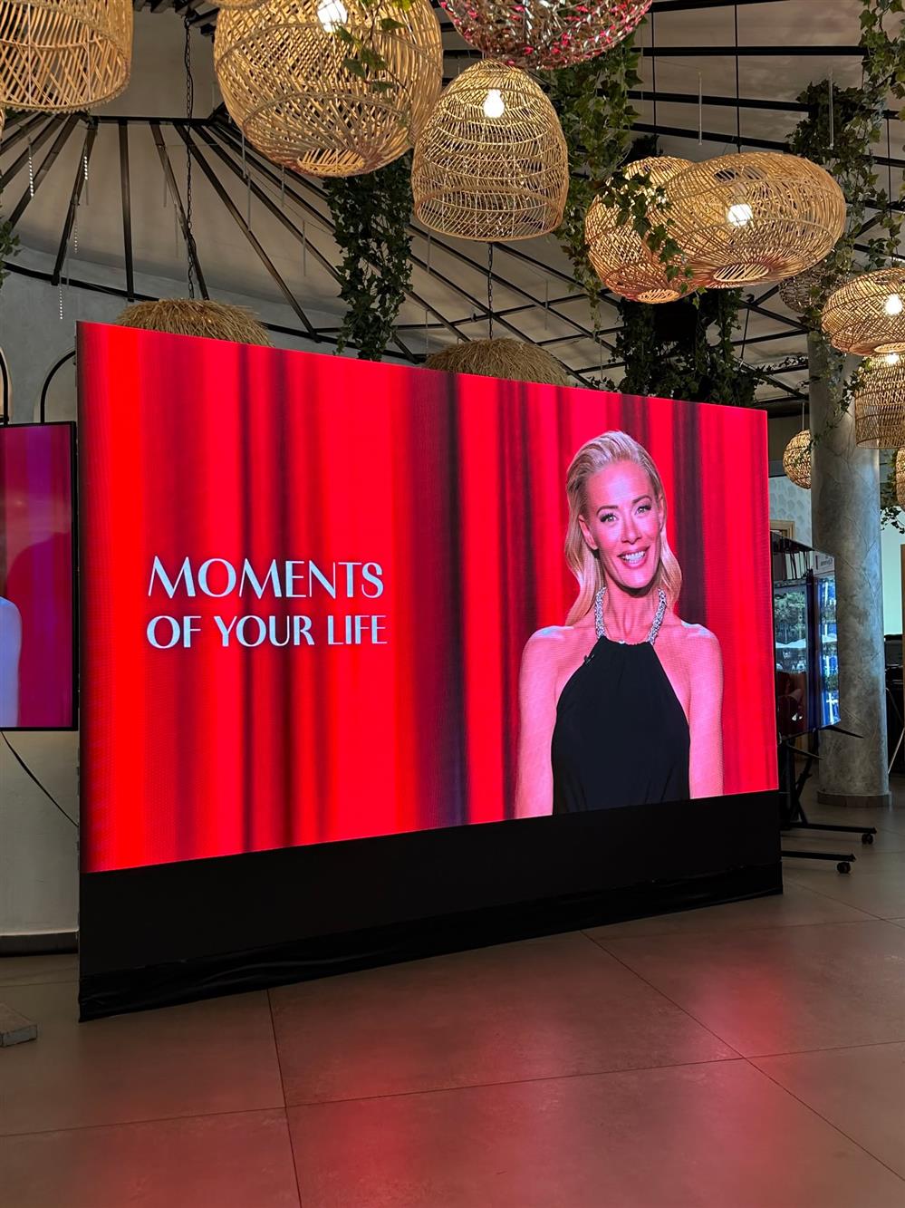 Ζέτα Μακρυπούλια Ζέτα Μακρυπούλια