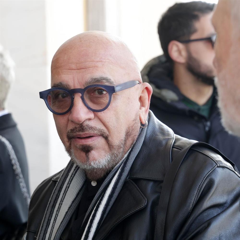 Τάκης Οικονομόπουλος Τάκης Οικονομόπουλος