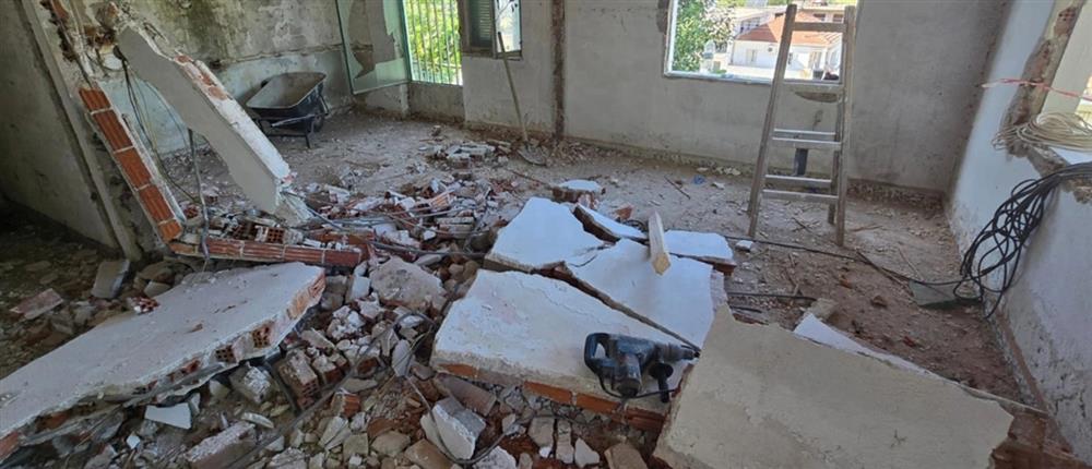 Λάρισα - Πυροσβέστης - Τοίχος Λάρισα - Πυροσβέστης - Τοίχος