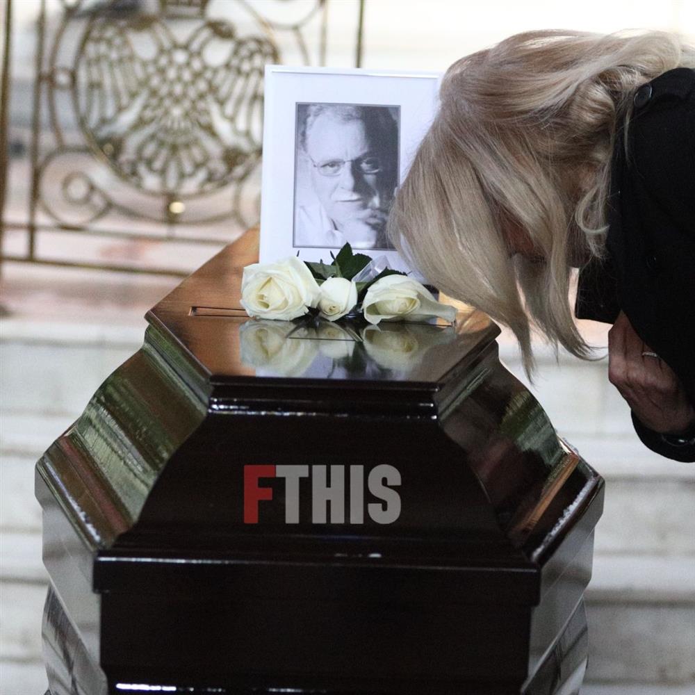 Κώστας Χαρδαβέλλας κηδεία Κώστας Χαρδαβέλλας κηδεία