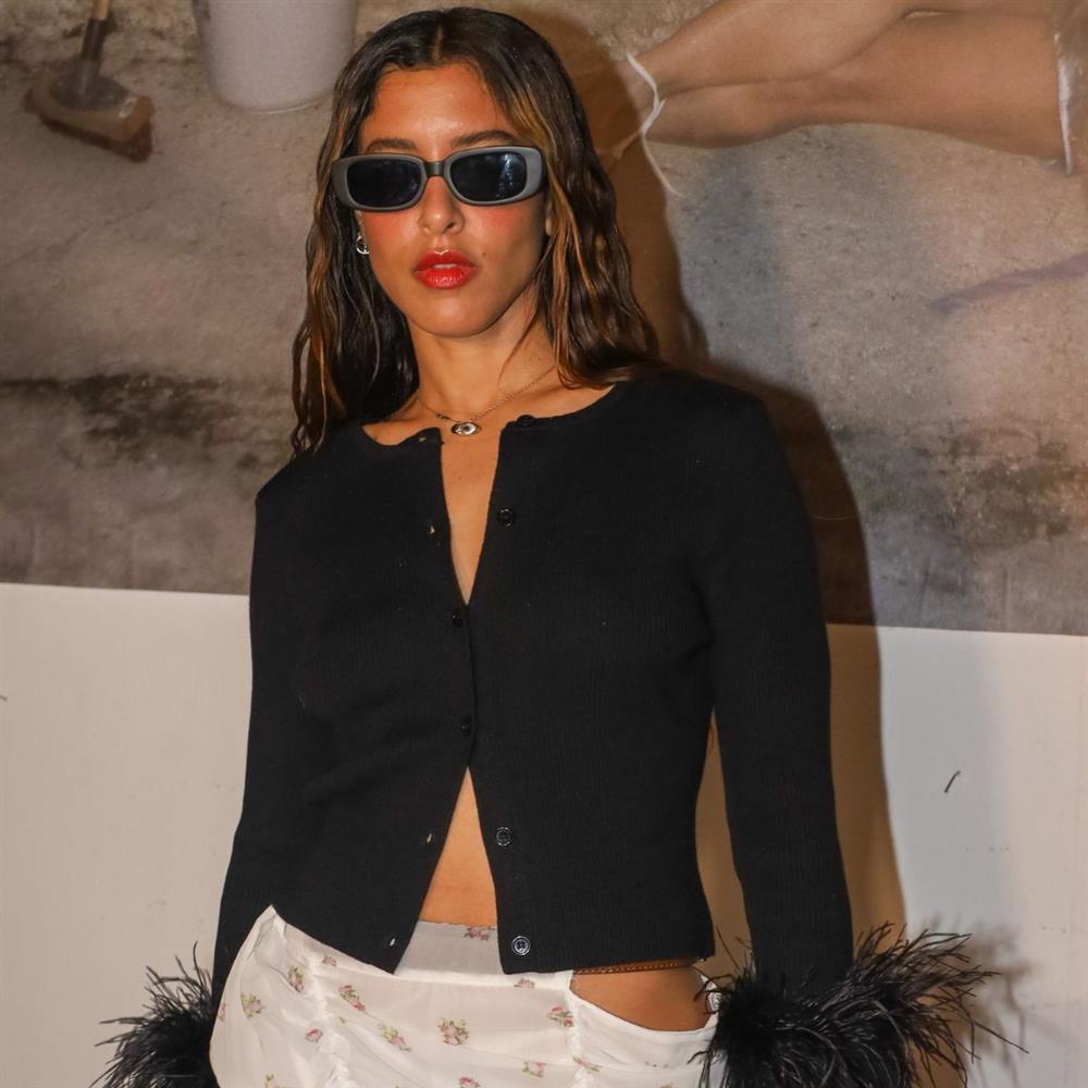 Μαρίνα Σάττι: Ενοχλημένη με το "κυνηγητό" των δημοσιογράφων στο αεροδρόμιο - "Είναι μια μορφή βίας, μια βάρβαρη παραβίαση"