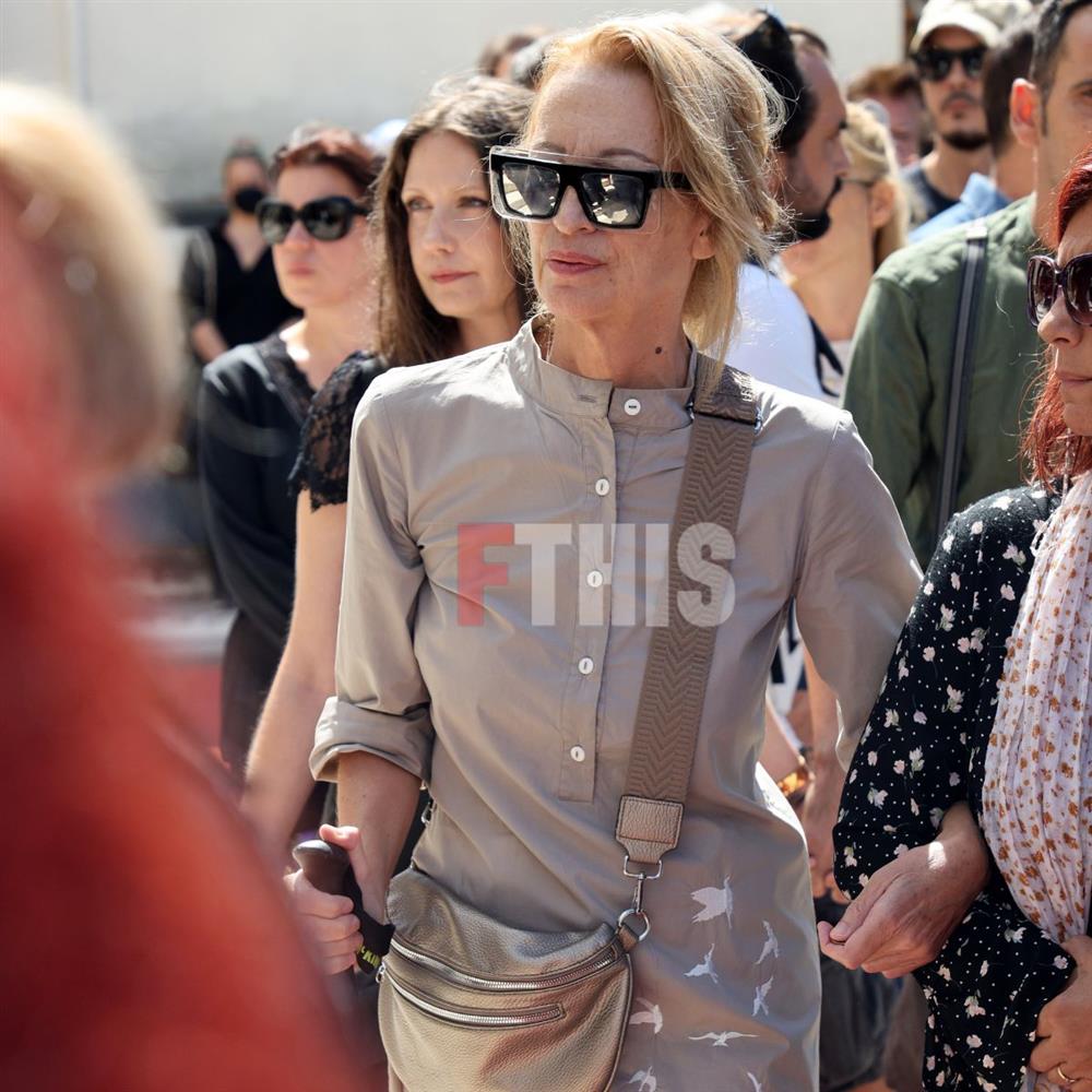 Κηδεία Καρύδη Κηδεία Καρύδη