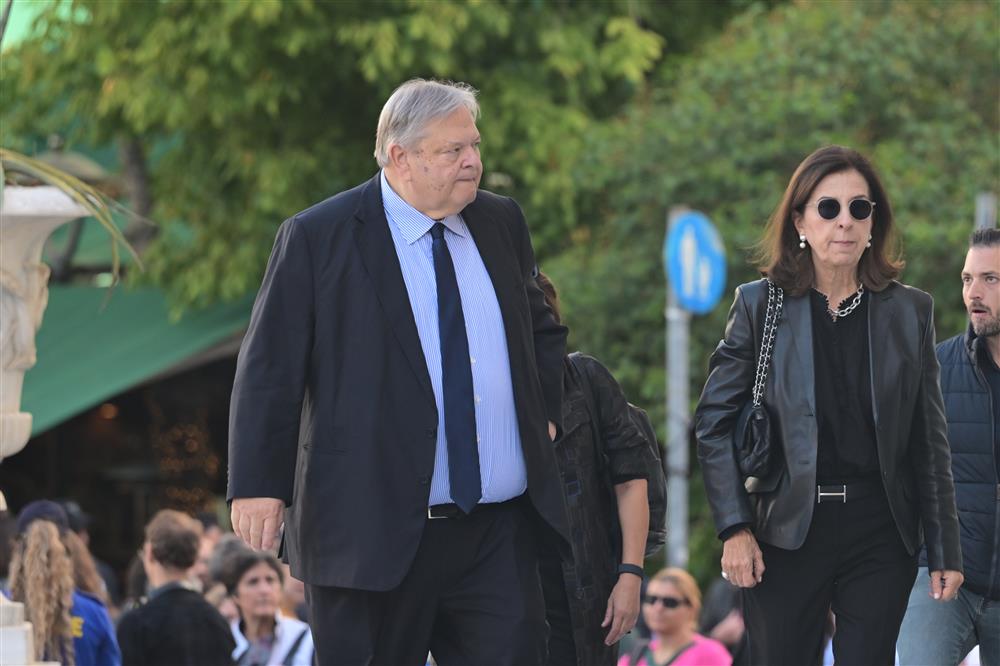 Διονύσης Σαββόπουλος κηδεία Διονύσης Σαββόπουλος κηδεία