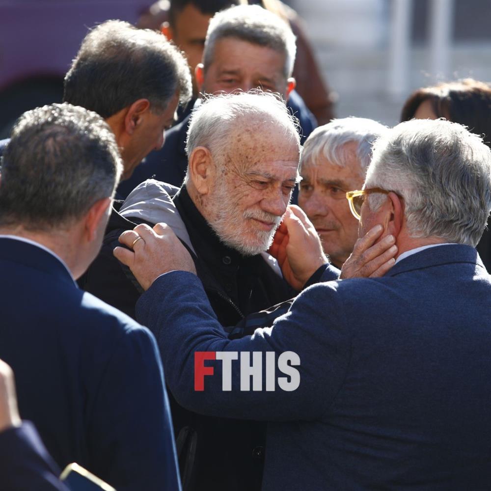 Κώστας Χαρδαβέλλας κηδεία Κώστας Χαρδαβέλλας κηδεία