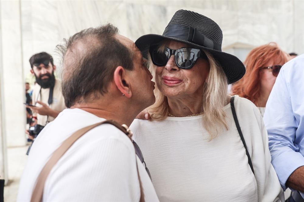 Κηδεία Στυλιανοπούλου Κηδεία Στυλιανοπούλου