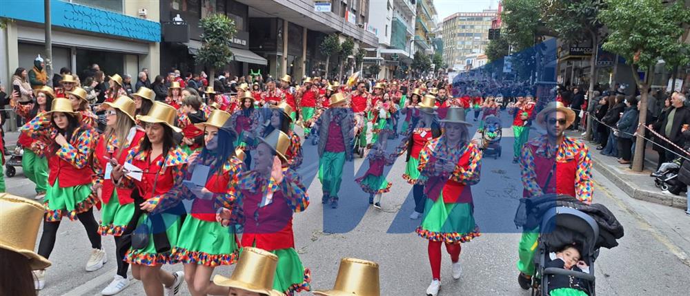 Απόκριες - Πάτρα - Καρναβάλι των μικρών Απόκριες - Πάτρα - Καρναβάλι των μικρών