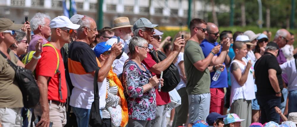 Τουρισμός - τουρίστες