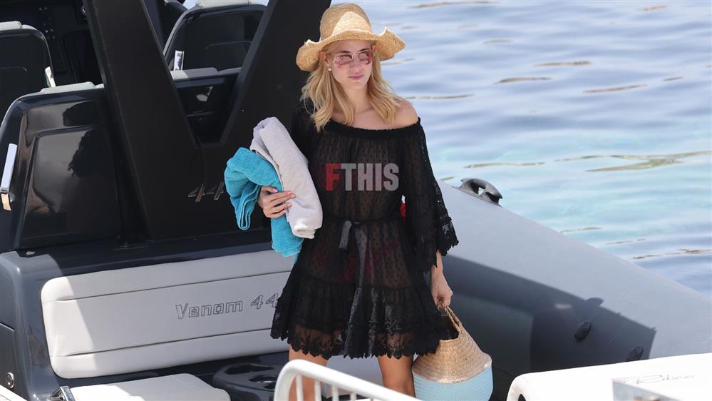 Δούκισσα Δούκισσα