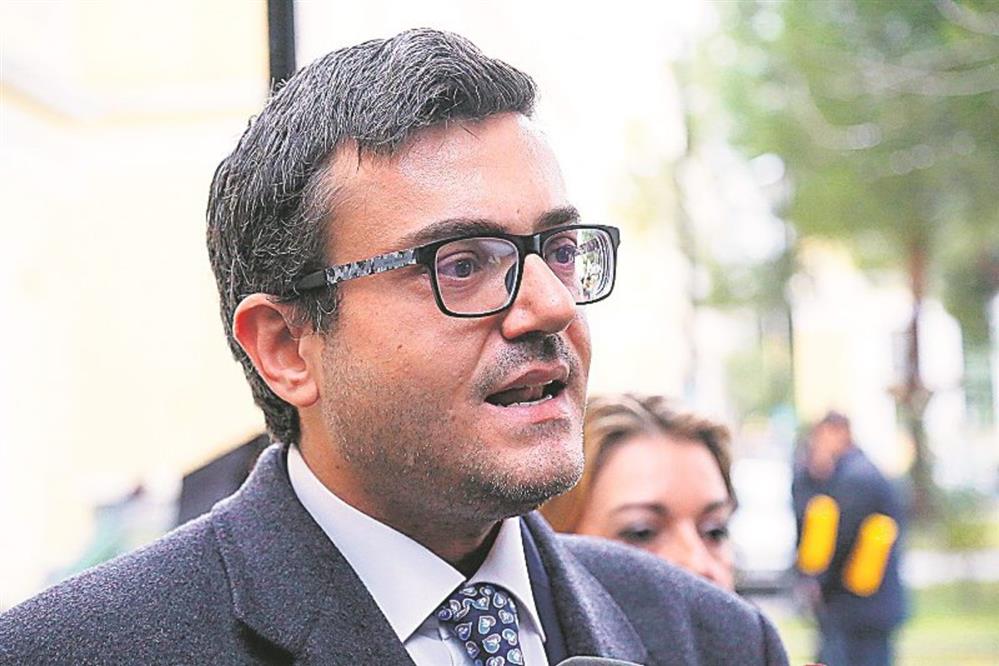 Γιάννης Απατσίδης Γιάννης Απατσίδης