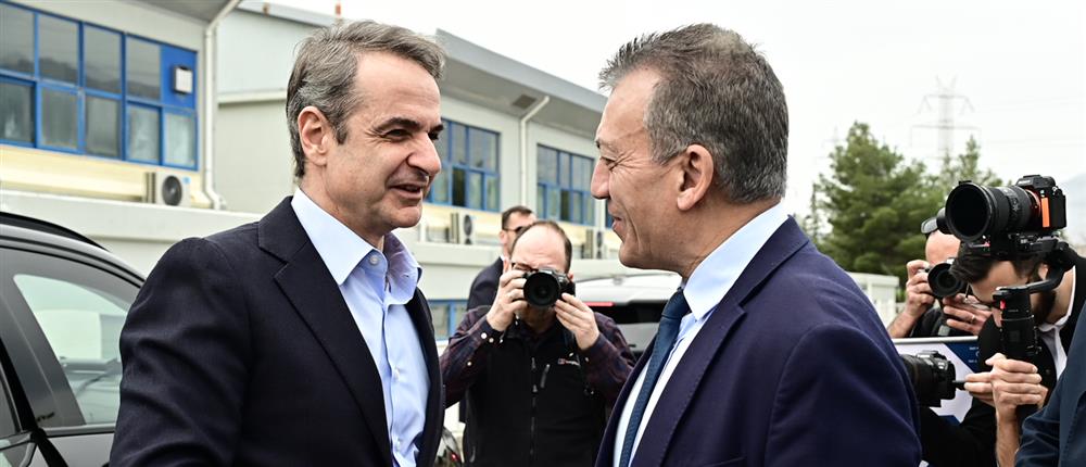 Μητσοτάκης - Κολυμβητήριο