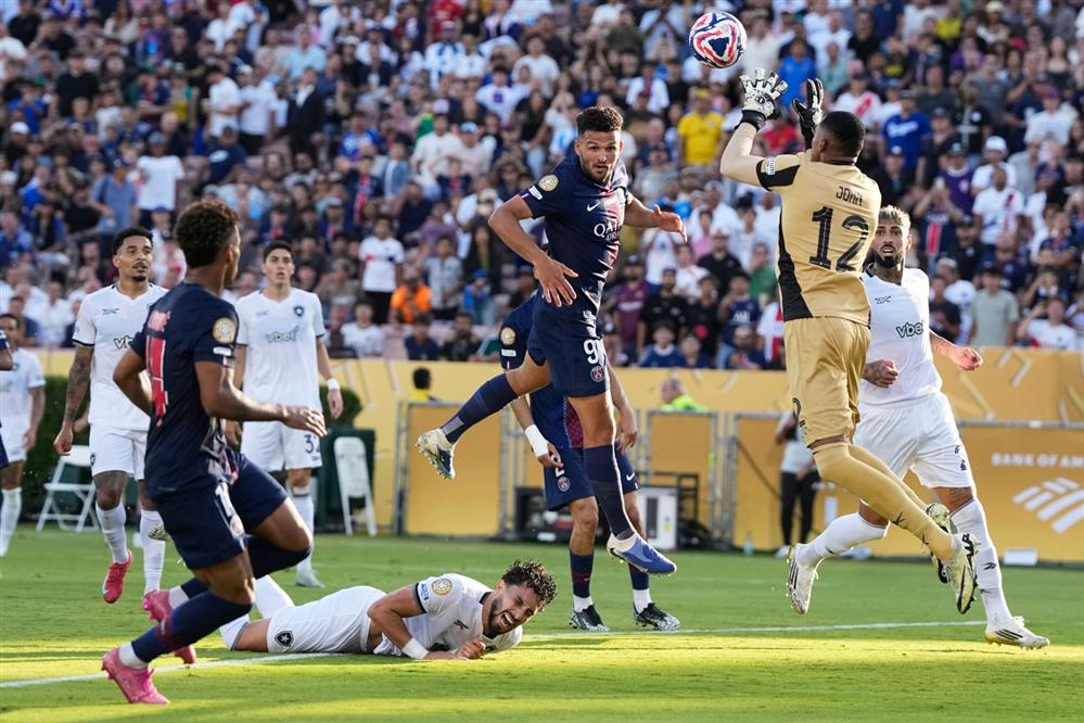 Mποταφόγκο - Παρί - Μουντιάλ Συλλόγων 2025 Mποταφόγκο - Παρί - Μουντιάλ Συλλόγων 2025